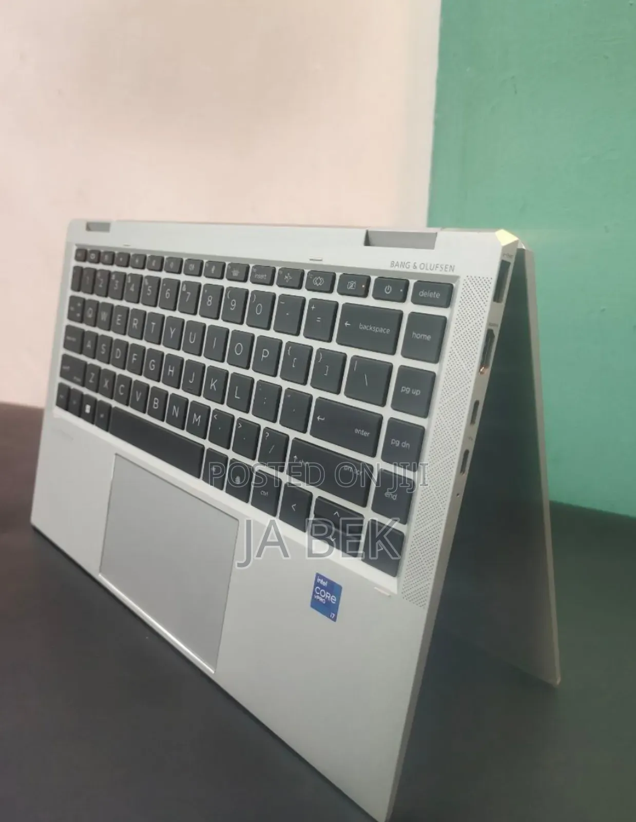 New Laptop HP EliteBook 1040 G4 16GB Intel Core i7 SSD 512GB