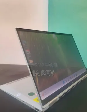 New Laptop HP EliteBook 1040 G4 16GB Intel Core i7 SSD 512GB