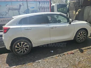 Suzuki Baleno 2022 White