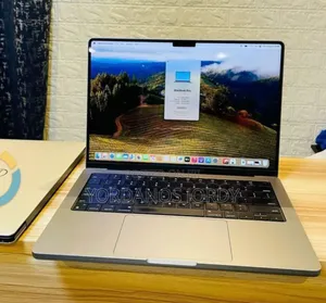 New Laptop Apple MacBook Pro M1 32GB Apple M1 Pro SSD 512GB