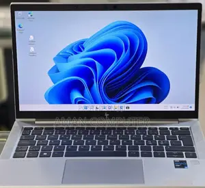 New Laptop HP EliteBook 830 G8 16GB Intel Core i5 SSD 512GB
