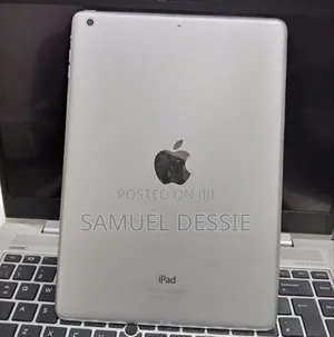 New Apple iPad Air 64 GB