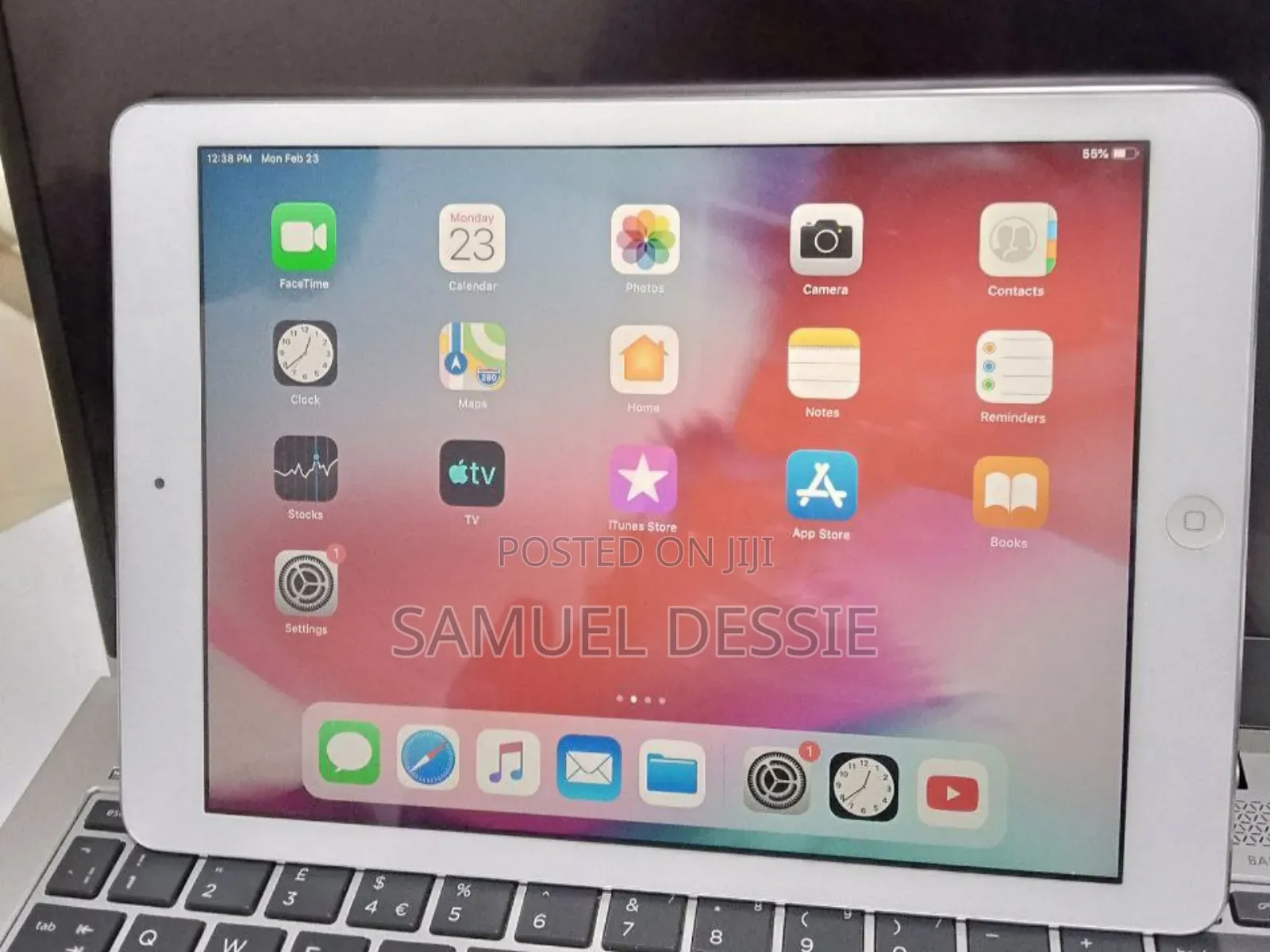 New Apple iPad Air 64 GB