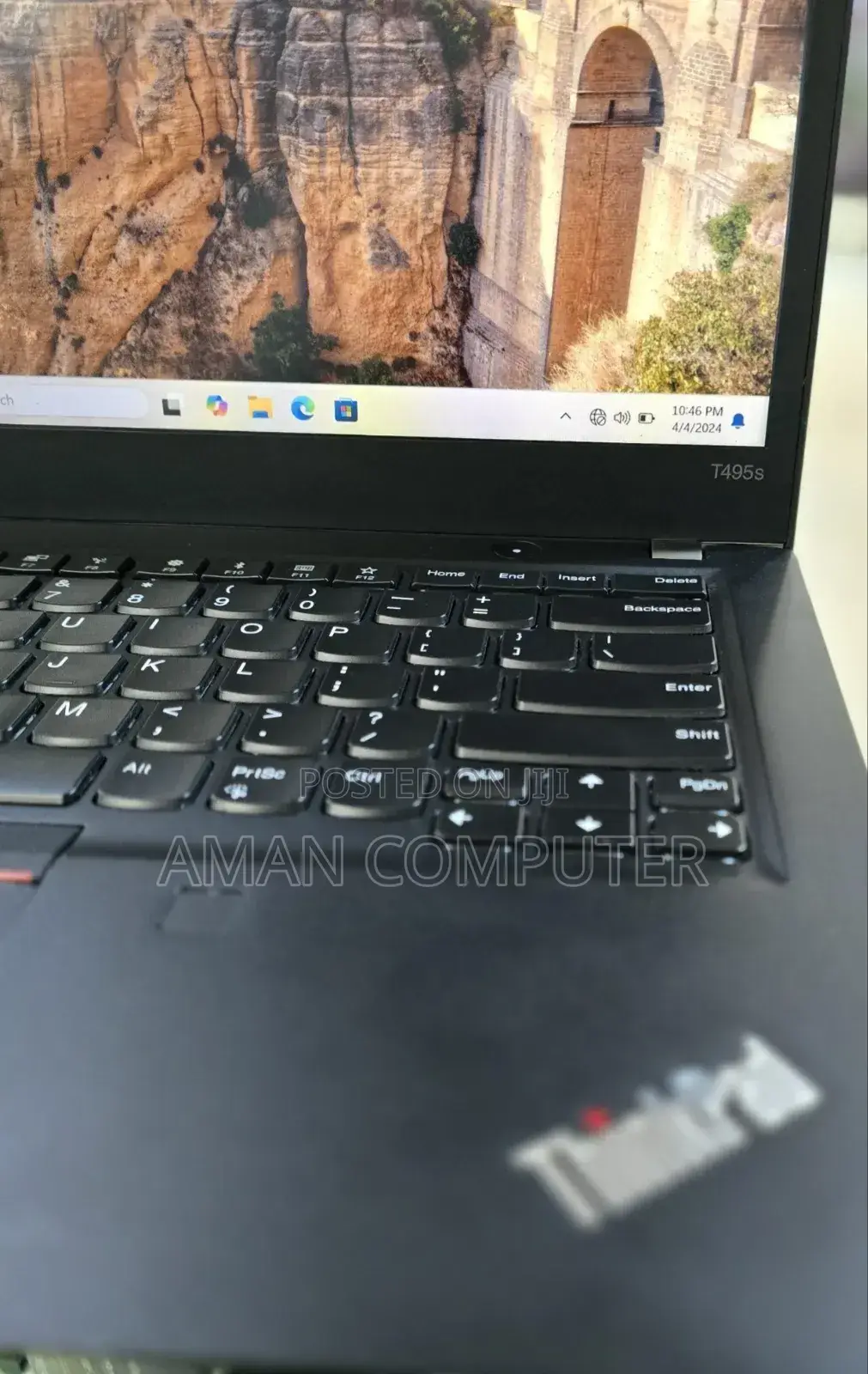 New Laptop Lenovo ThinkPad t495s 16GB AMD Ryzen 7 SSD 512GB