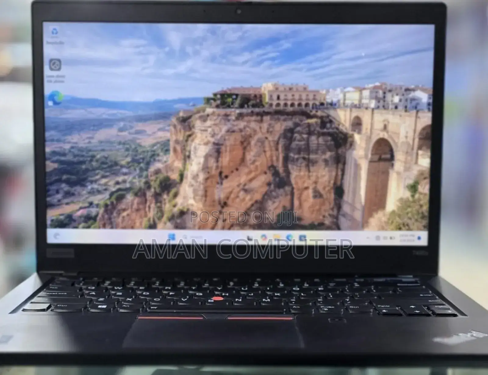 New Laptop Lenovo ThinkPad t495s 16GB AMD Ryzen 7 SSD 512GB
