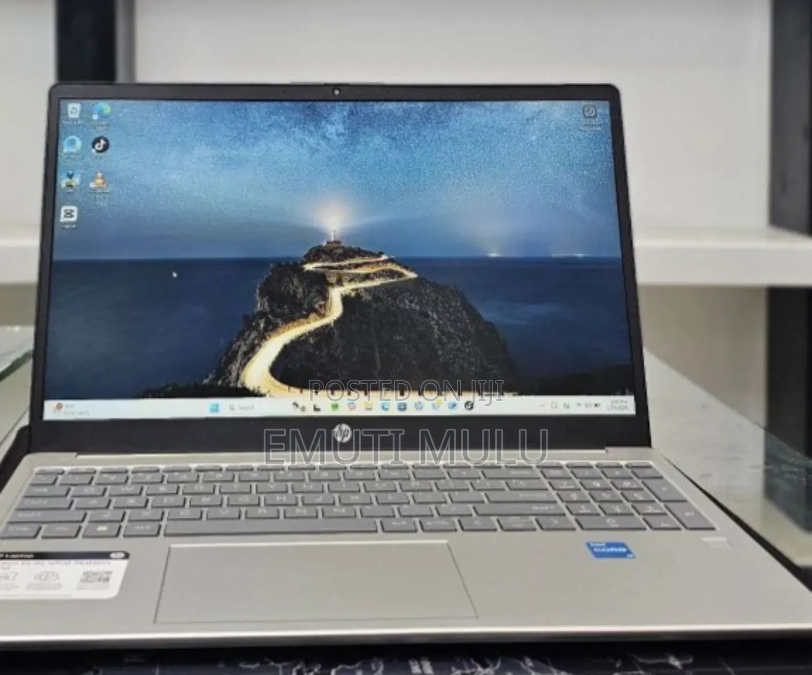 New Laptop HP Stream Notebook 8GB Intel Core i3 SSD 256GB
