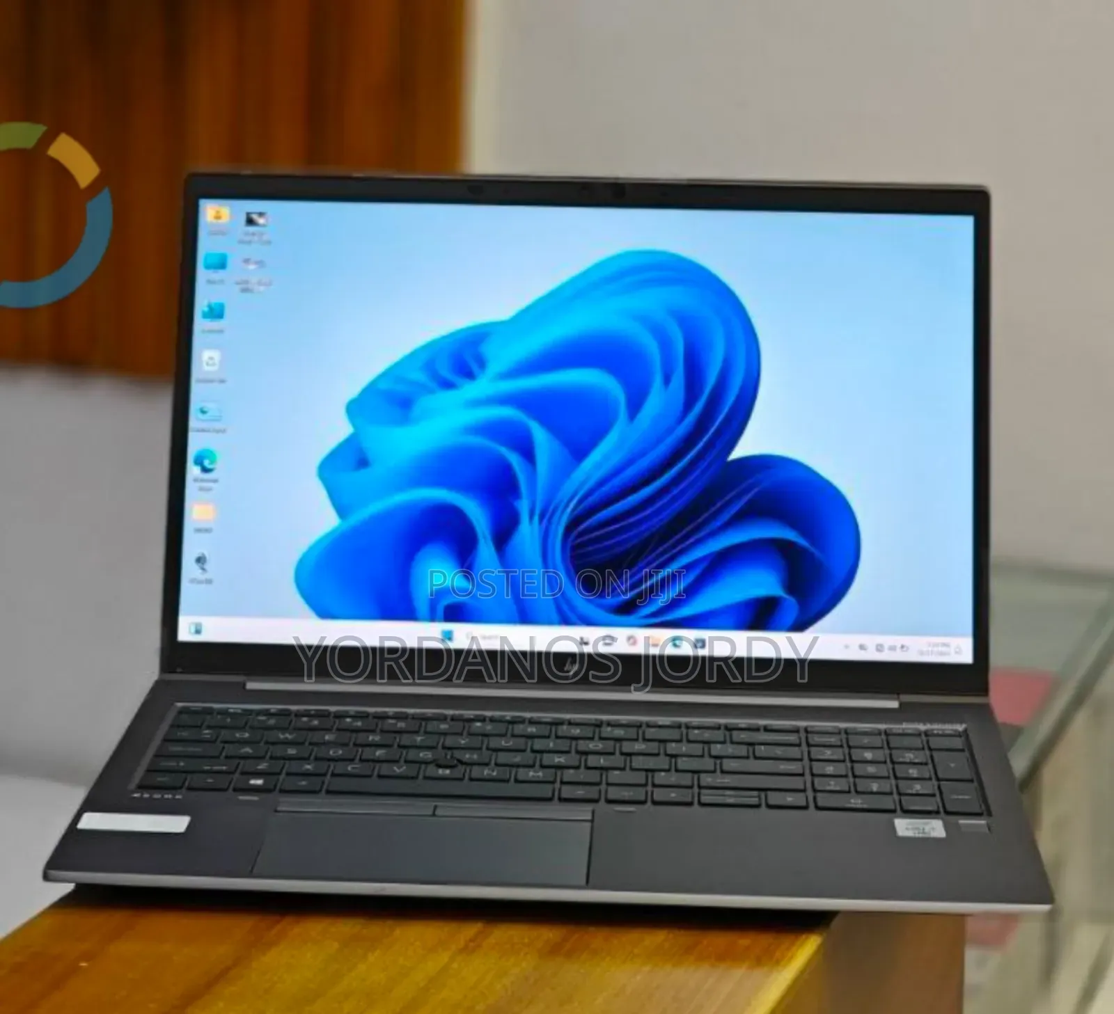 New Laptop HP ZBook Firefly 15 G7 16GB Intel Core i7 SSD 512GB