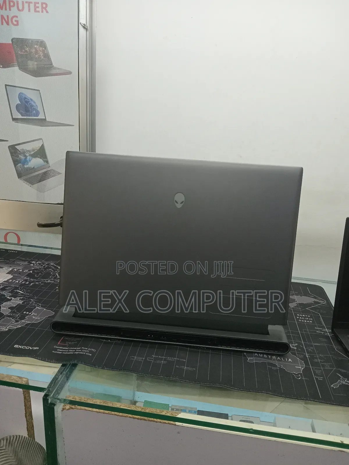 New Laptop Alienware M17x R2 16GB Intel Core i7 SSD 1T