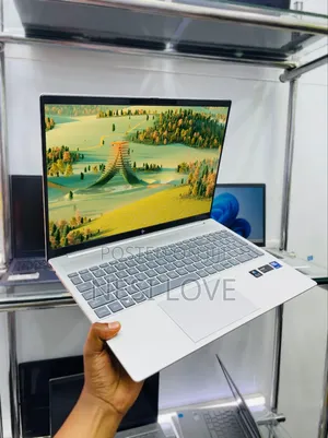 New Laptop HP Pavilion 15 16GB Intel Core Ultra 5 SSD 512GB
