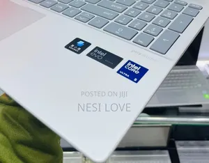 New Laptop HP Pavilion 15 16GB Intel Core Ultra 5 SSD 512GB