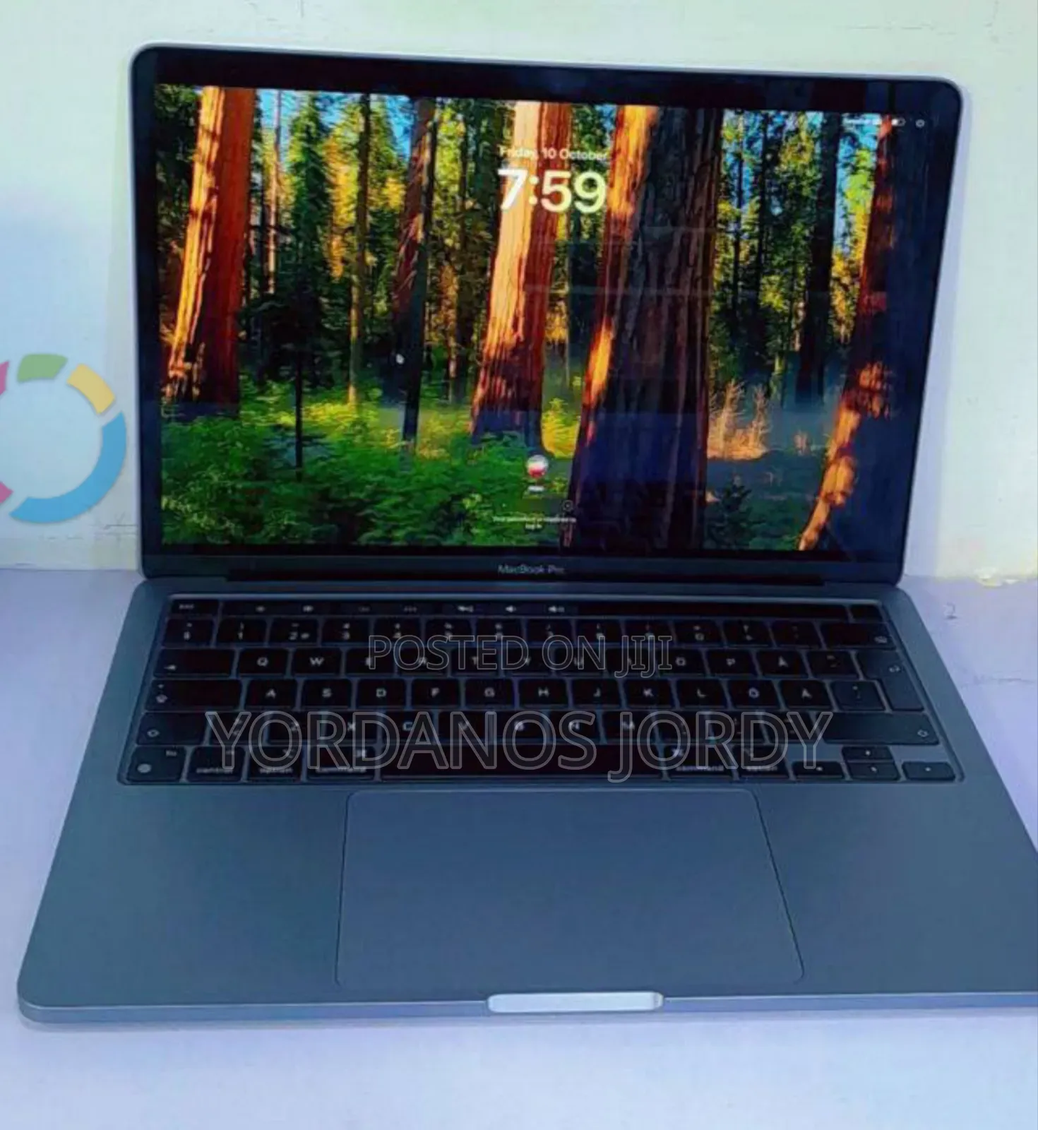 New Laptop Apple MacBook Pro M1 8GB Apple M1 SSD 256GB