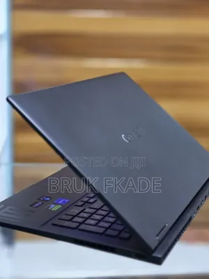 New Laptop HP OmniBook 5 16" 16GB Intel Core i9 SSD 1T