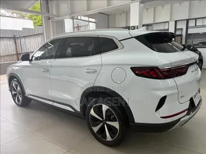 BYD Song Plus 2024 White