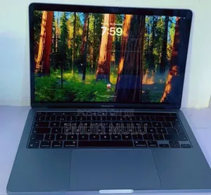 New Laptop Apple MacBook Pro M1 8GB Intel Core i7 SSD 256GB