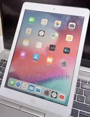 New Apple iPad Pro 9.7 (2016) 64 GB Gray