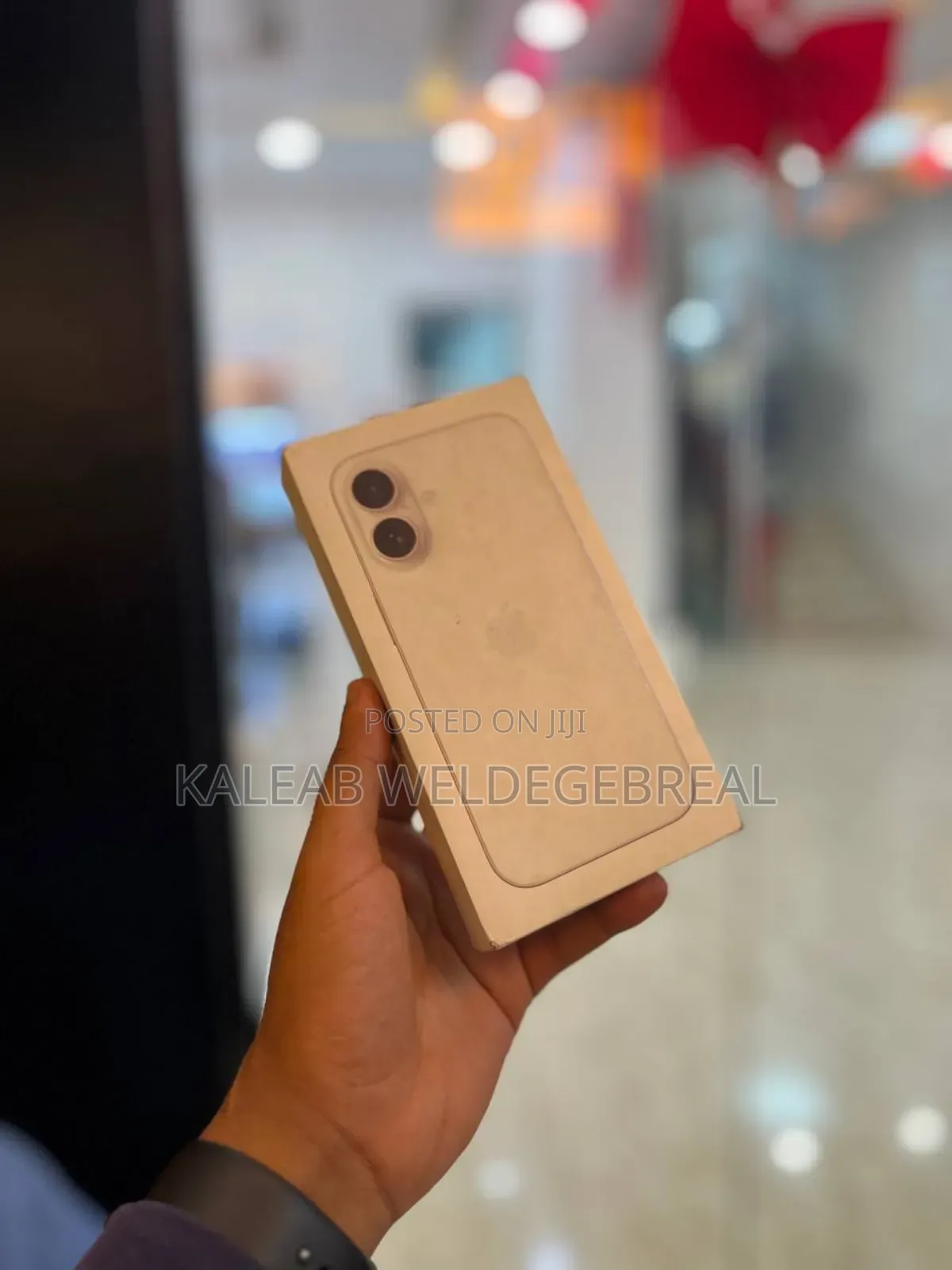 New Apple iPhone 16 128 GB White