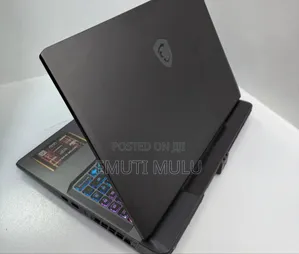 New Laptop MSI Vector 16 HX AI A2XWIG 32GB Intel Core i7 SSD 512GB