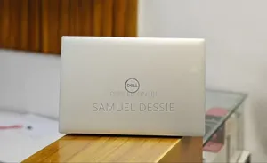 New Laptop Dell XPS 15 16GB Intel Core i9 SSD 512GB