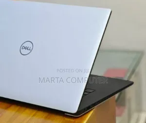 New Laptop Dell XPS 15 16GB Intel Core i9 SSD 512GB