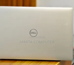 New Laptop Dell XPS 15 16GB Intel Core i9 SSD 512GB