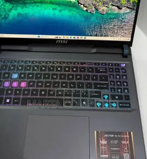 New Laptop MSI Vector 16 HX AI A2XWIG 32GB Intel Core Ultra 7 SSD 512GB