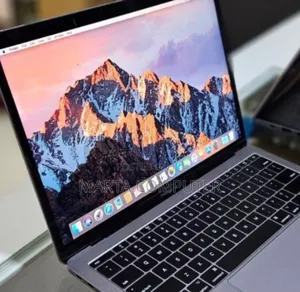 New Laptop Apple MacBook Pro 2016 8GB Intel Core i5 SSD 256GB