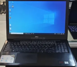 New Laptop Dell Inspiron 15 5577 8GB Intel Core i7 HDD+SSD 1T
