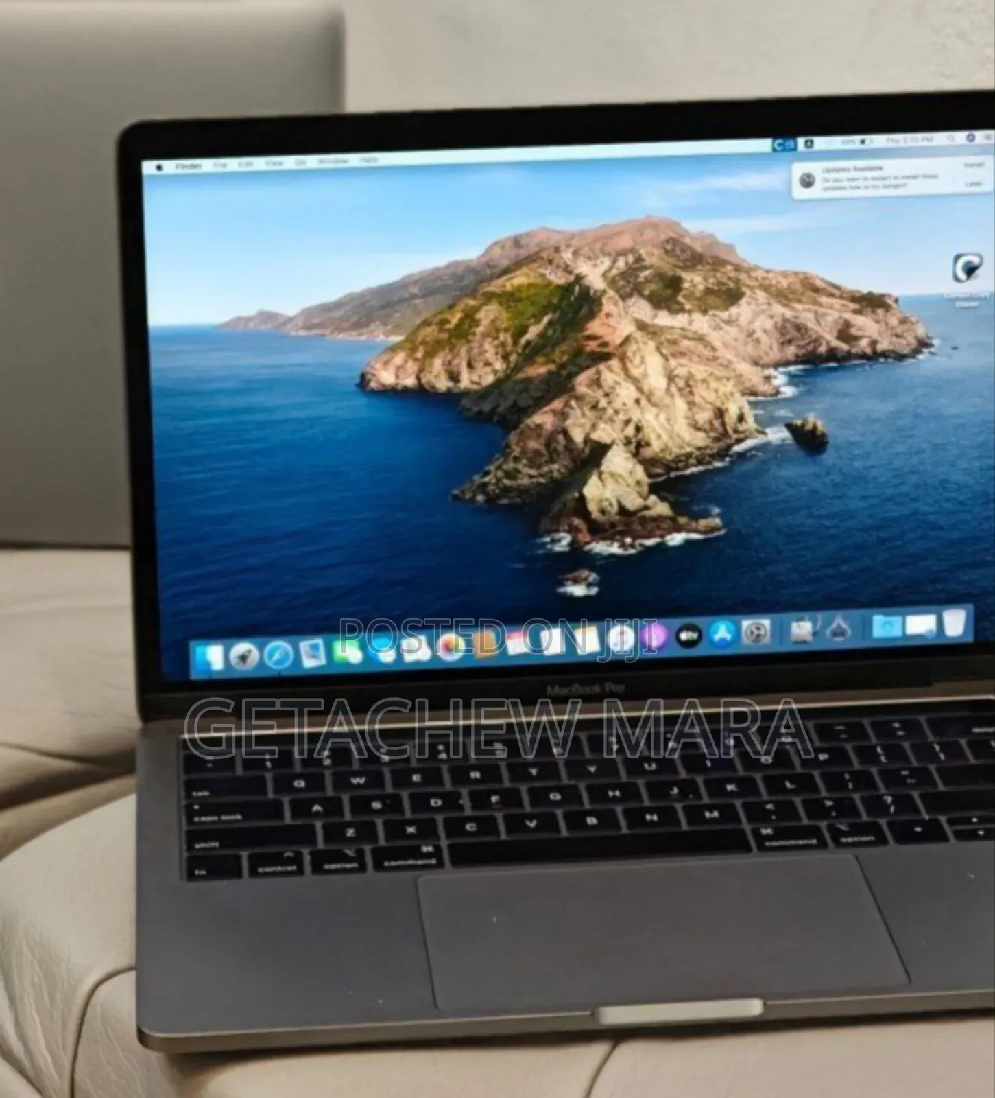 New Laptop Apple MacBook Pro 2019 16GB Intel Core i7 SSD 256GB