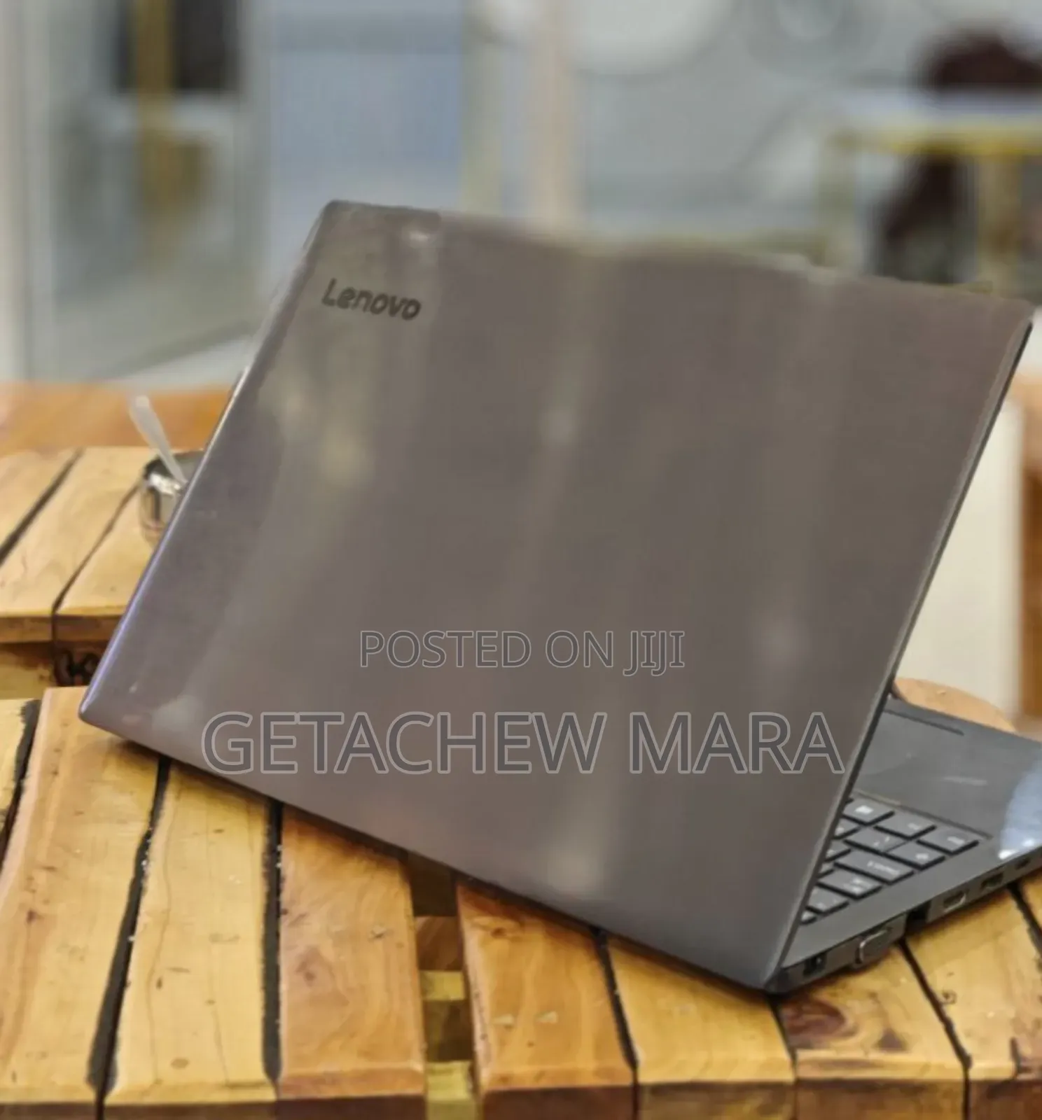 New Laptop Lenovo Ideapad 3 4GB Intel Core i3 SSD 1T