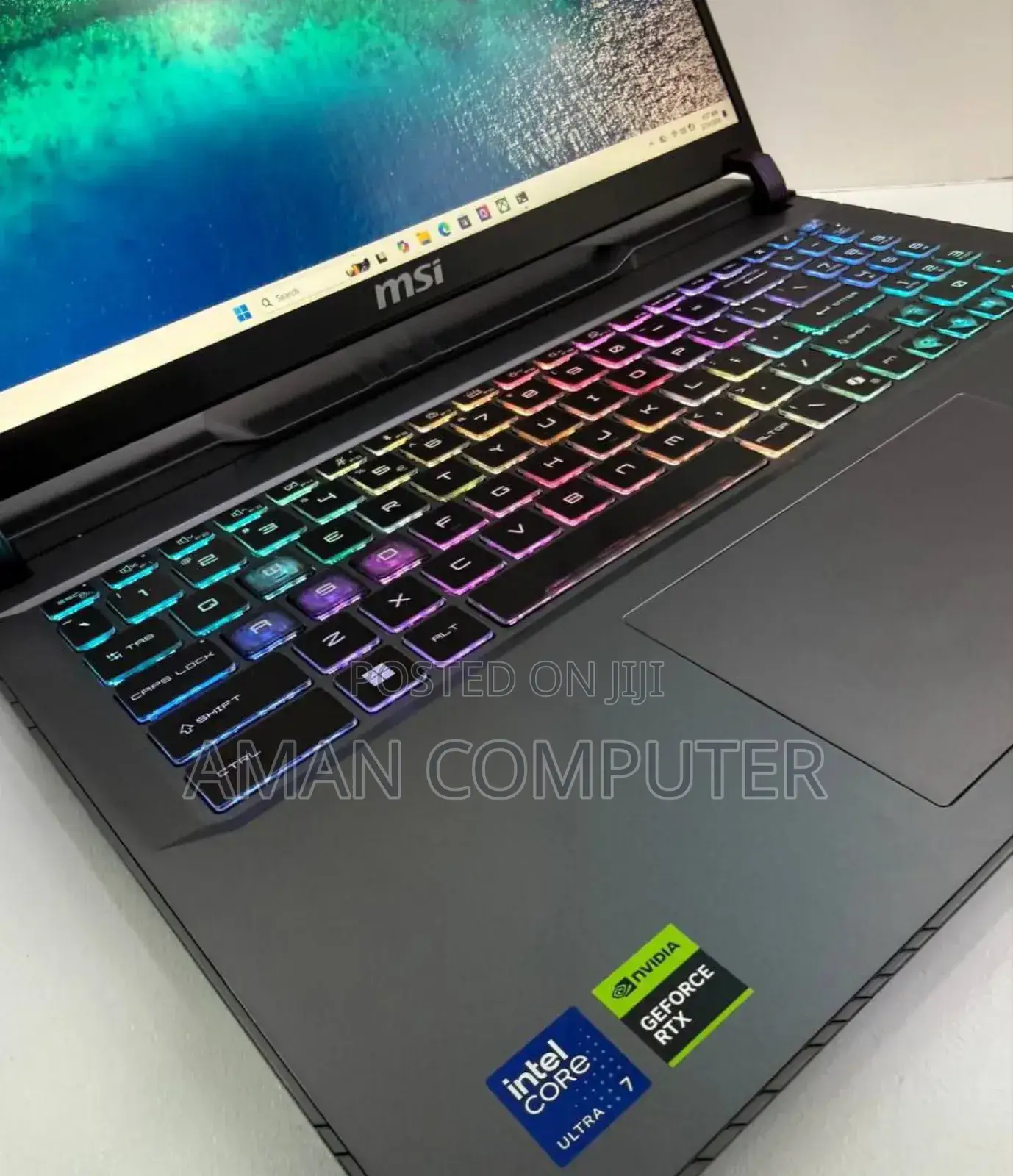 New Laptop MSI Vector 16 HX AI A2XWIG 32GB Intel Core Ultra 7 SSD 512GB