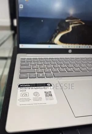 New Laptop HP Stream Notebook 8GB Intel Core i3 SSD 256GB