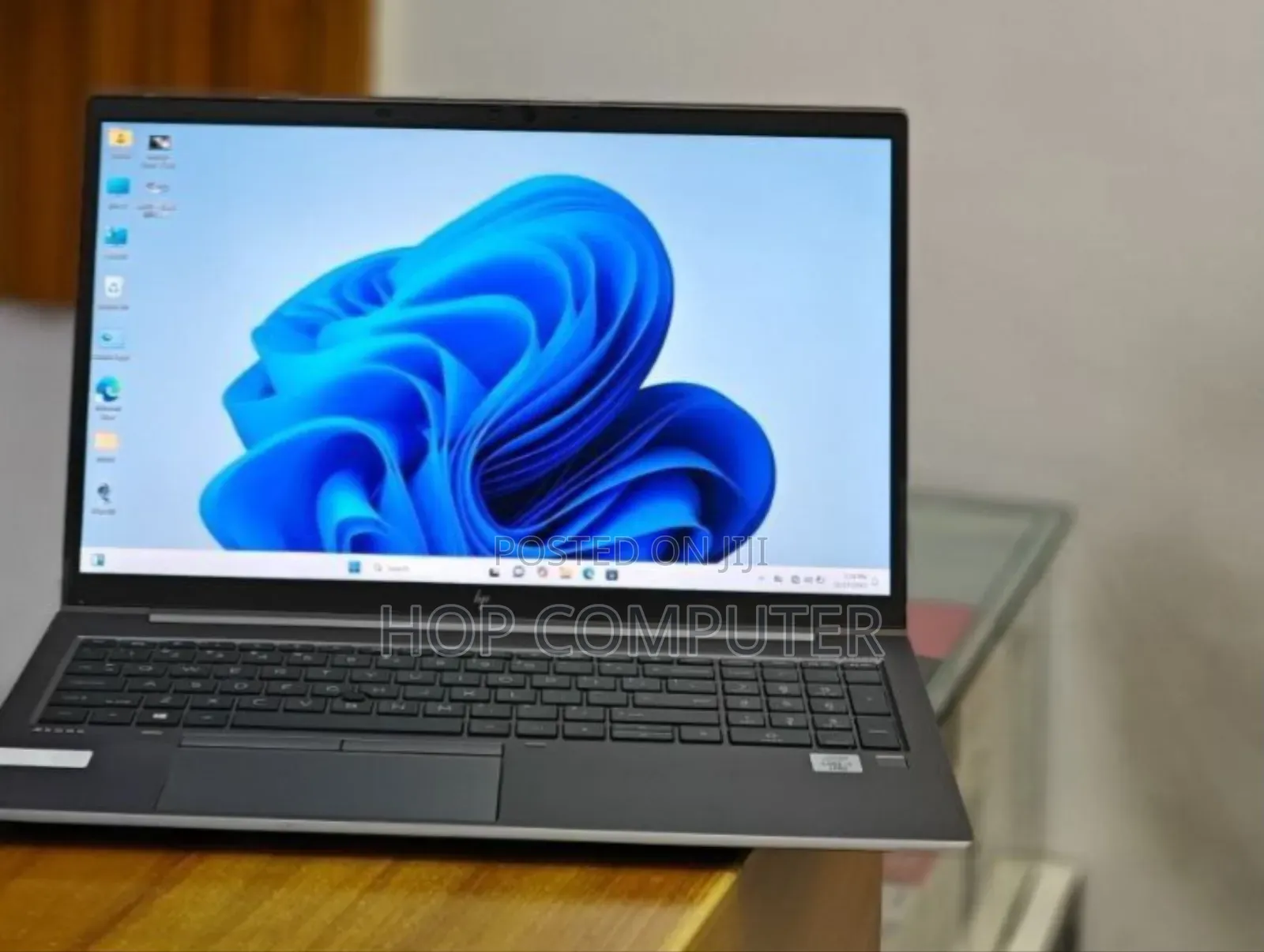 New Laptop HP ZBook 14 16GB Intel Core i7 SSD 512GB