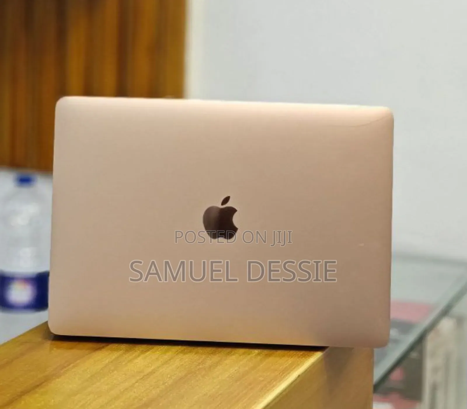 New Laptop Apple MacBook Air 2020 8GB Intel Core i3 SSD 256GB