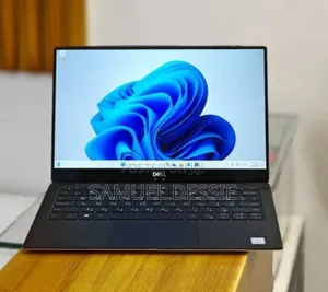 New Laptop Dell XPS 13 8GB Intel Core i5 SSD 512GB