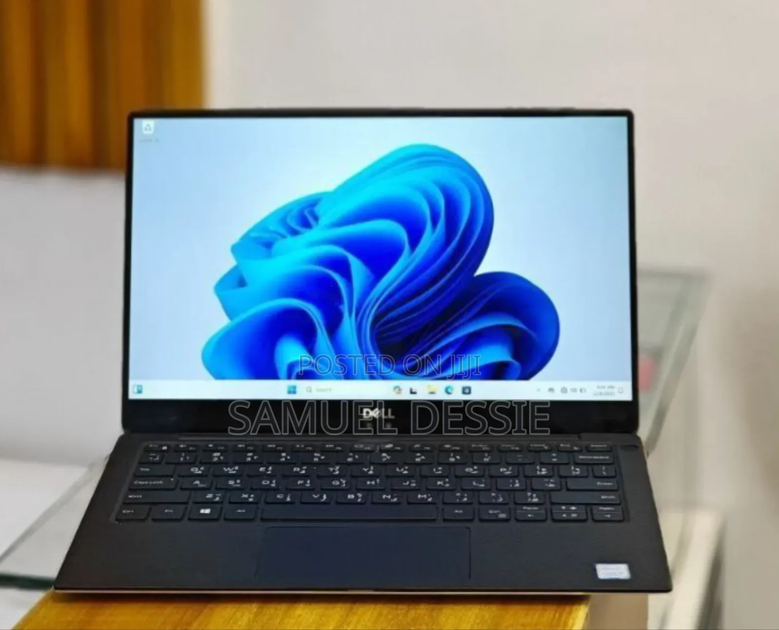 New Laptop Dell XPS 13 8GB Intel Core i5 SSD 512GB