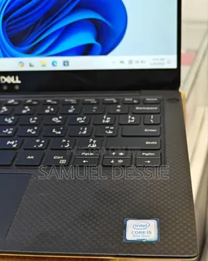 New Laptop Dell XPS 13 8GB Intel Core i5 SSD 512GB