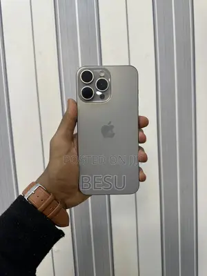 Apple iPhone 15 Pro Max 512 GB Gray