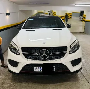 Mercedes-Benz GLE-Class 2016 White