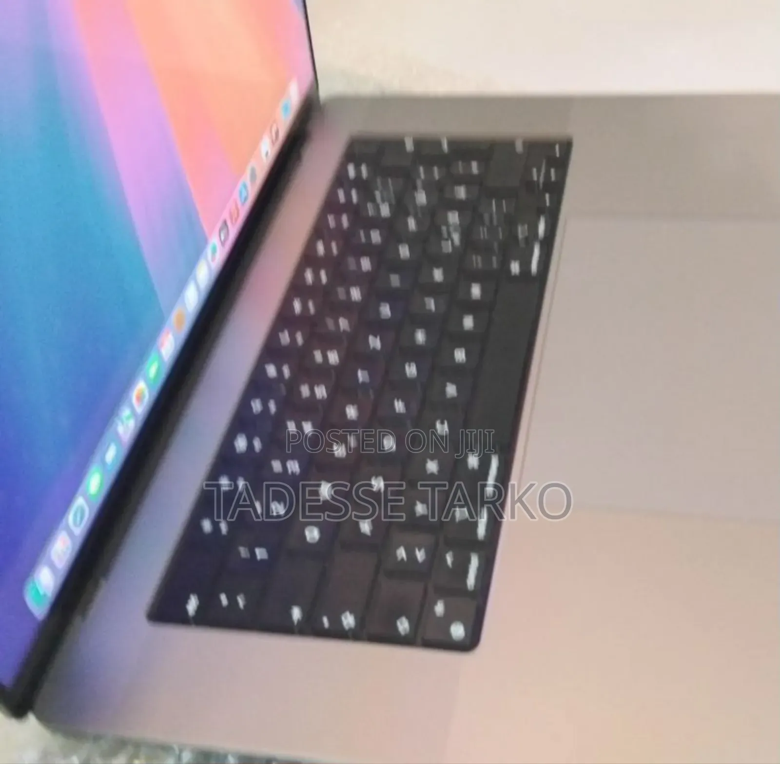 New Laptop Apple MacBook Pro 2021 M1 16GB Apple M1 Pro SSD 1T