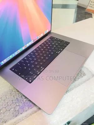 New Laptop Apple MacBook Pro M1 64GB Apple M1 Max SSD 1T