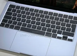 New Laptop Apple MacBook Air 2025 M4 13-inch 16GB Apple M4 SSD 256GB