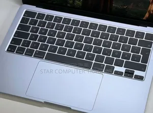 New Laptop Apple MacBook Air 2025 M4 13-inch 16GB Apple M4 SSD 256GB