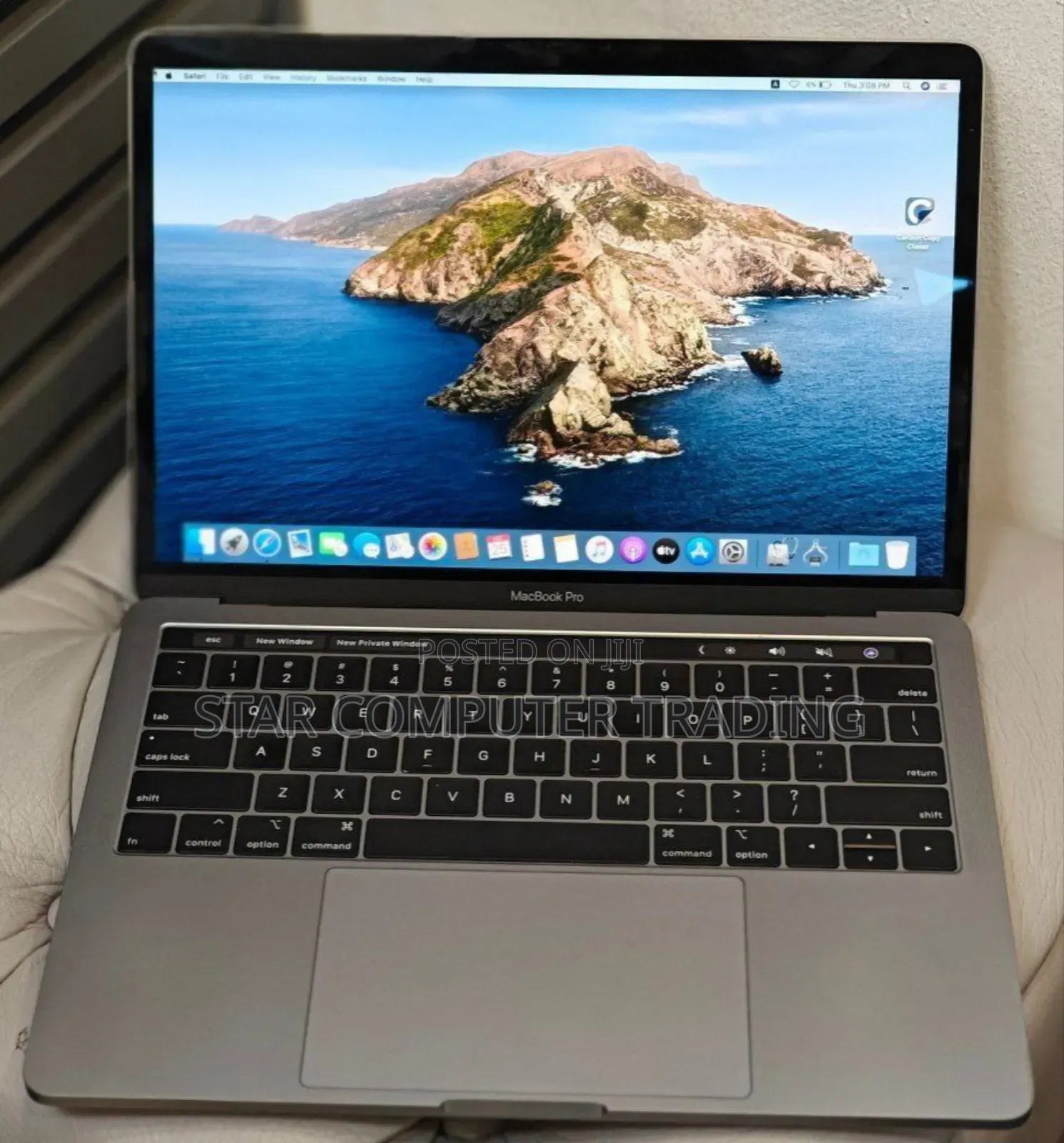 New Laptop Apple MacBook Pro 2019 16GB Intel Core i7 SSD 256GB