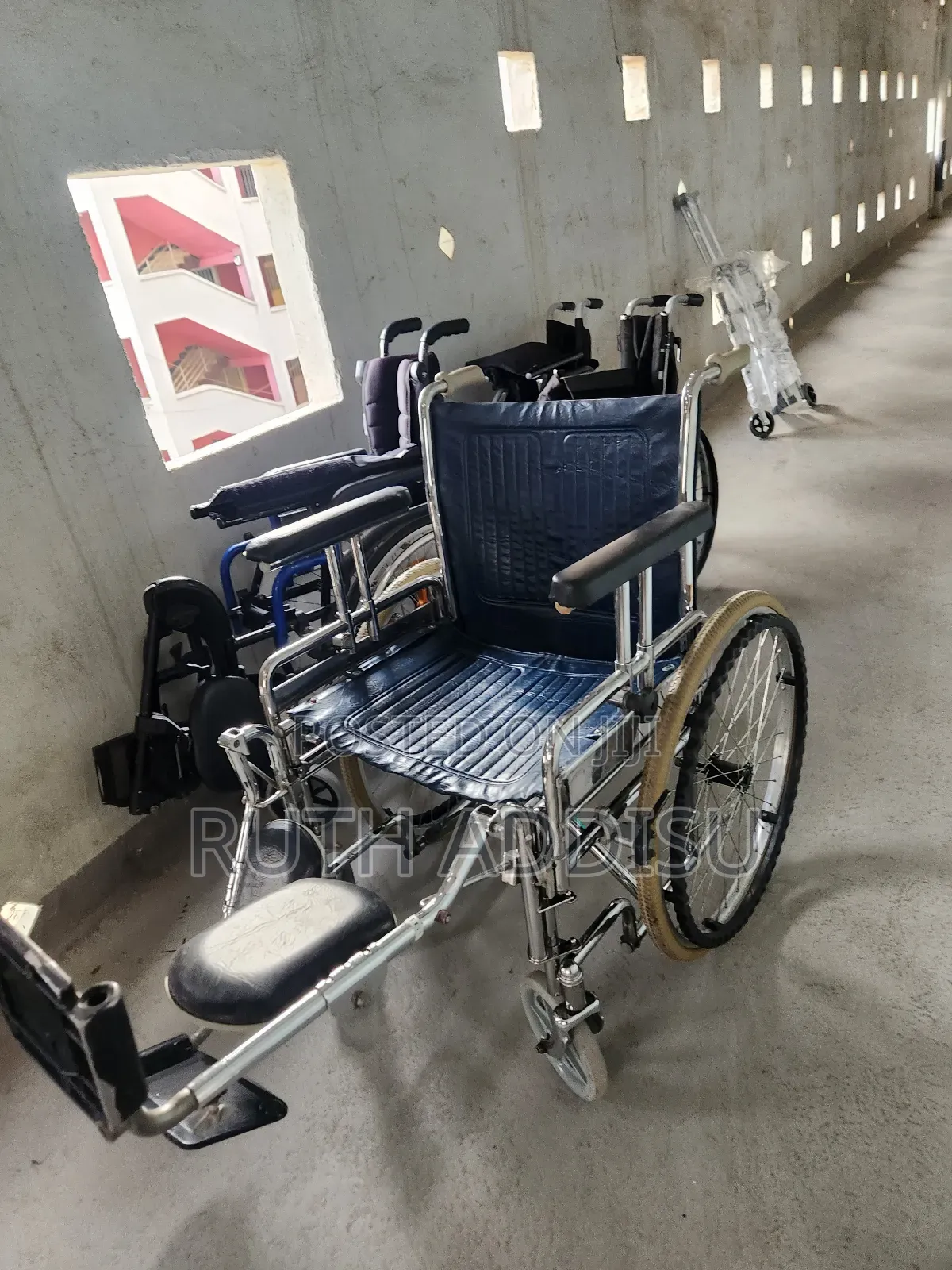 Leg Rest Calf Support Wheelchair፮፮¤Wheelchair1+=ዊልቸር በኢትዮጵያ Wheelchair