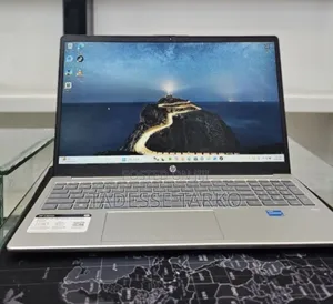 New Laptop HP Stream Notebook 8GB Intel Core i3 SSD 256GB