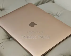 New Laptop Apple MacBook Air 2020 8GB Intel Core i3 SSD 256GB