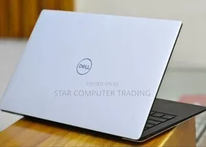 New Laptop Dell XPS 13 8GB Intel Core i5 SSD 512GB