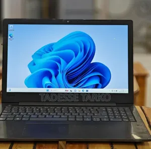 New Laptop Lenovo Ideapad 3 4GB Intel Core i3 HDD 1T