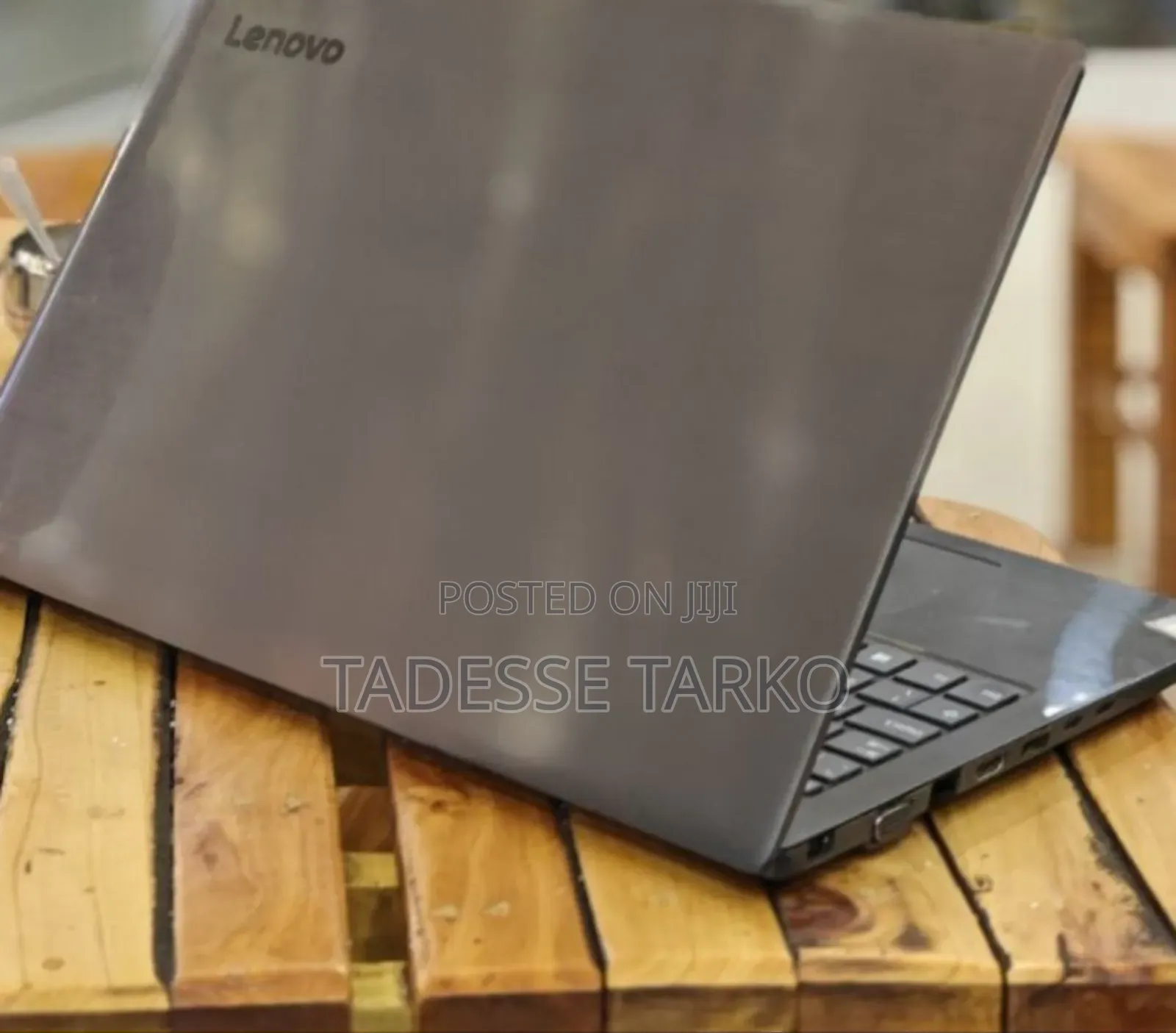 New Laptop Lenovo Ideapad 3 4GB Intel Core i3 HDD 1T