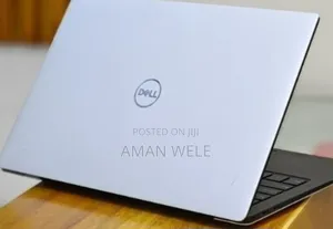 New Laptop Dell XPS 13 8GB Intel Core i5 SSD 512GB